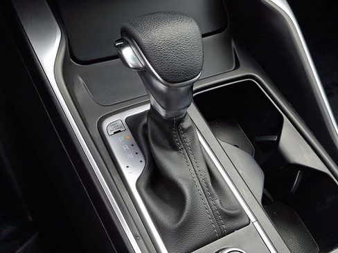 Certified 2023 Kia Sorento LX FWD image 14