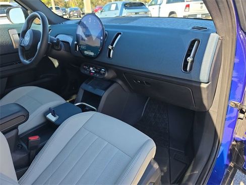 Used 2025 MINI Cooper Countryman S image 11