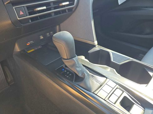 Certified 2025 Toyota Camry LE image 33