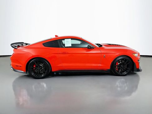 Used 2022 Ford Mustang Shelby GT500 w/ Handling Package RWD image 4