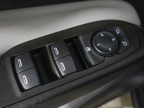 Used 2023 Chevrolet Equinox LS w/ LPO, Floor Liner Package image 33