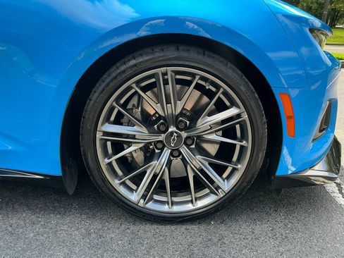 Used 2022 Chevrolet Camaro ZL1 RWD image 34