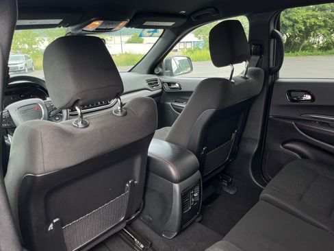 Used 2025 Dodge Durango GT AWD/4WD image 24