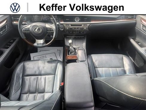 Used 2017 Lexus ES 350 FWD image 34