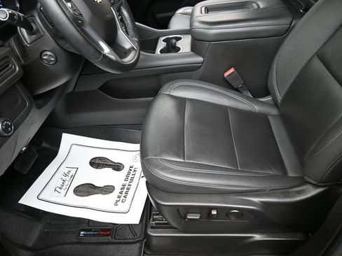 Used 2023 Chevrolet Tahoe LT w/ Luxury Package image 15