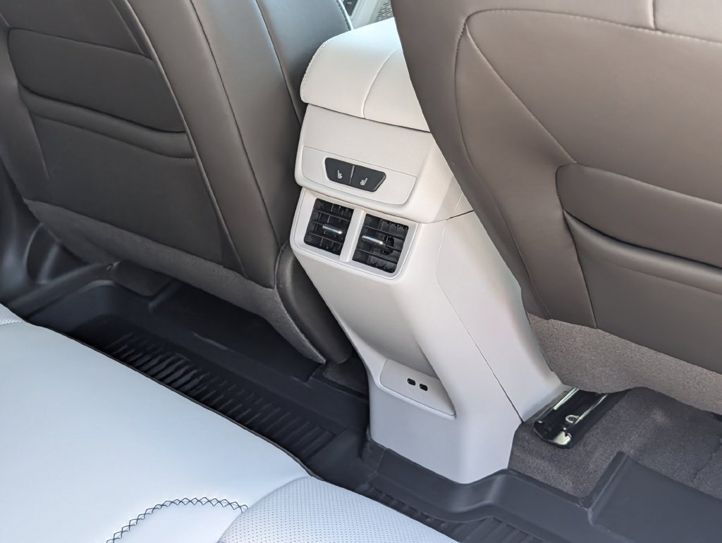 New 2027 GMC Terrain Denali w/ LPO, Floor Liner Package AWD/4WD image 28