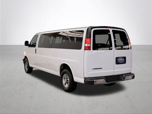 Used 2024 Chevrolet Express 3500 LT w/ LT Preferred Equipment Group RWD image 14