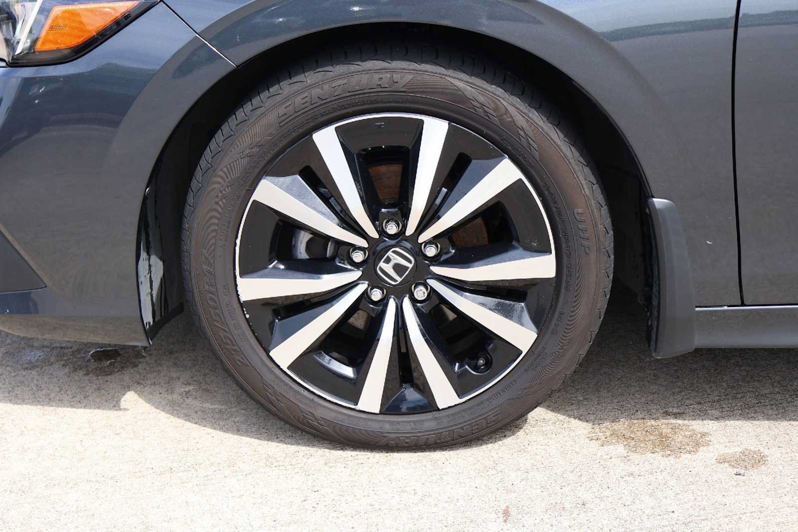 Used 2024 Honda Civic EX image 8