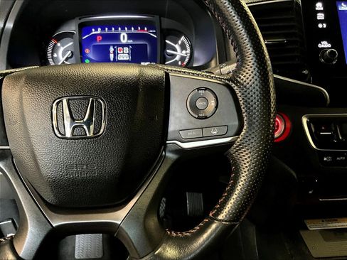 Used 2022 Honda Passport TrailSport image 25