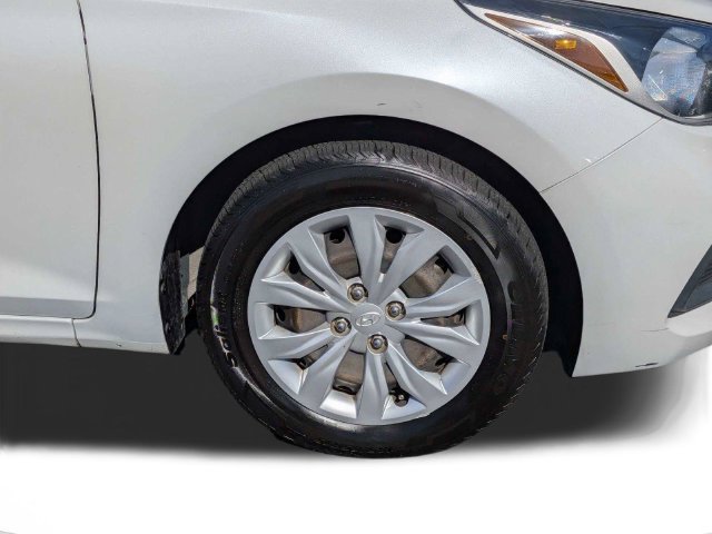 Used 2021 Hyundai Accent SE FWD image 10