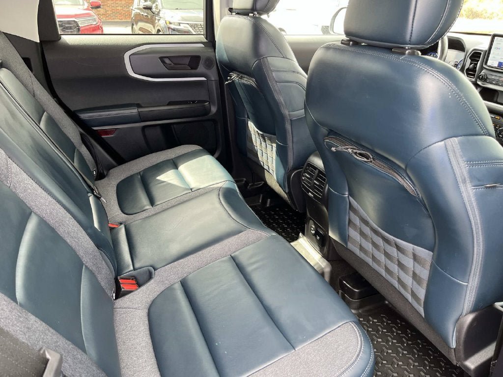 Used 2022 Ford Bronco Sport Outer Banks w/ Tech Package AWD/4WD image 19