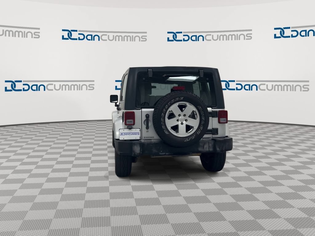 Used 2007 Jeep Wrangler Unlimited Sahara RWD image 7