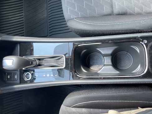 Certified 2024 Nissan Kicks SV w/ Interior Electronics Package image 17