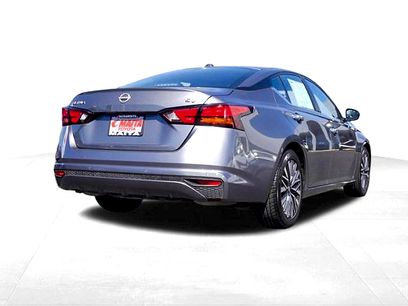 Used 2024 Nissan Altima 2.5 SV