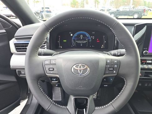 New 2026 Toyota Camry SE image 14
