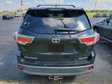 Used 2015 Toyota Highlander XLE image 3