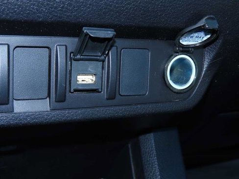 Used 2022 Toyota Tacoma SR5 image 26