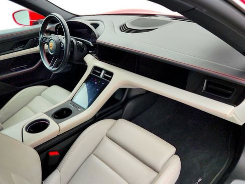 Used 2024 Porsche Taycan 4S image 30