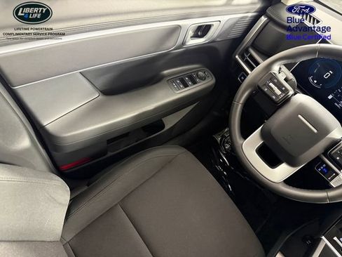 Used 2024 Hyundai Santa Fe SE AWD/4WD image 28