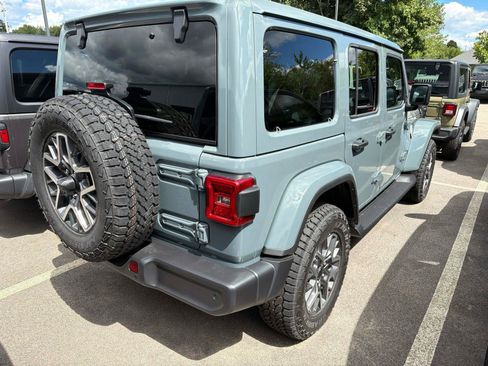 New 2026 Jeep Wrangler Unlimited Sahara AWD/4WD image 2