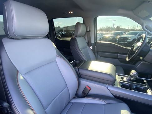 Certified 2025 Ford F150 Lariat w/ Equipment Group 501A Mid image 28