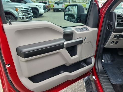Used 2016 Ford F150 XLT w/ Equipment Group 302A Luxury RWD image 16