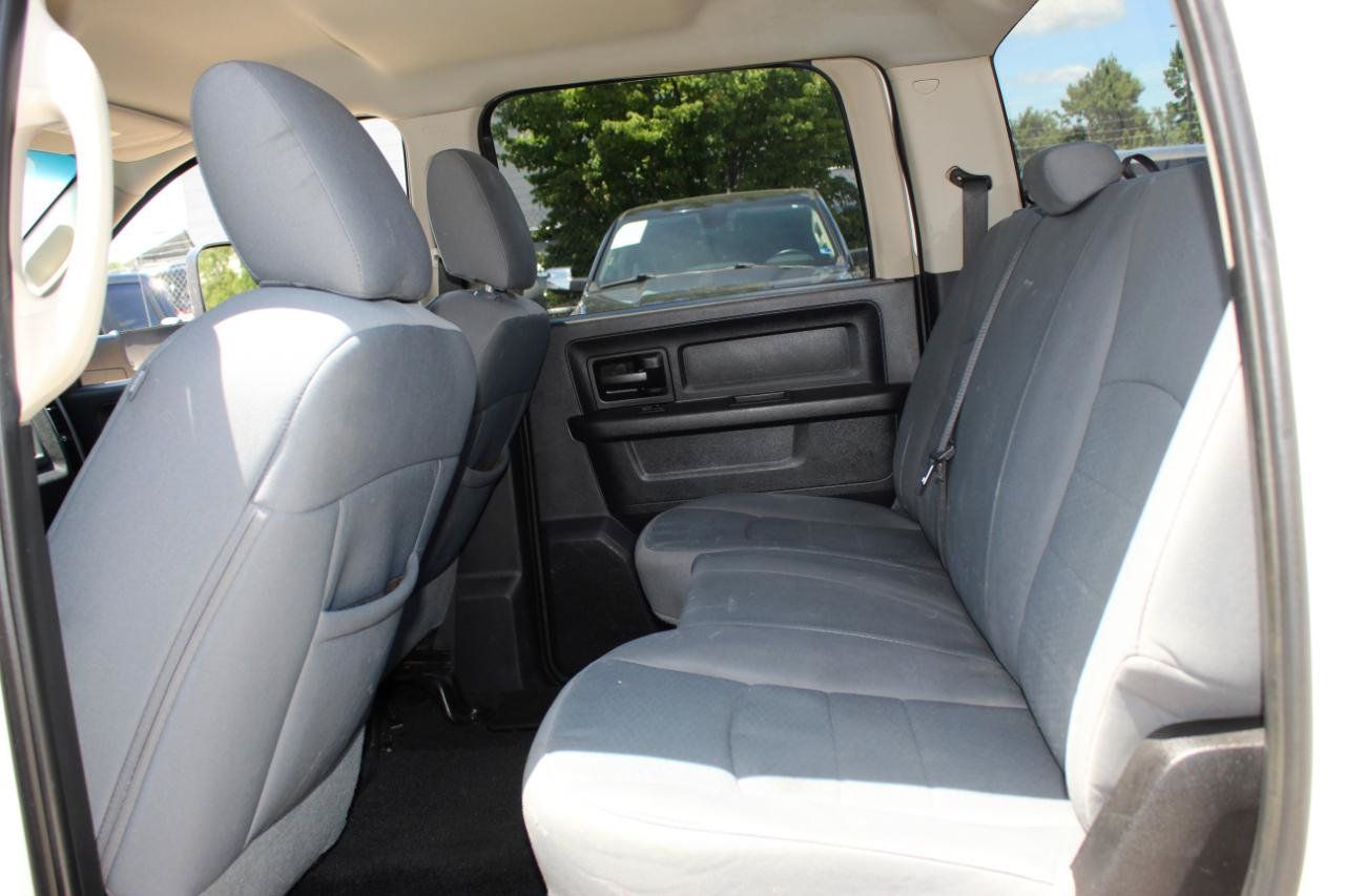 Used 2014 RAM 2500 Tradesman w/ Chrome Appearance Group AWD/4WD image 13