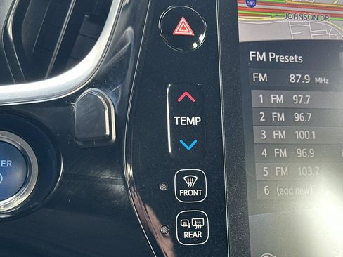Used 2022 Toyota Prius Prime XLE image 21