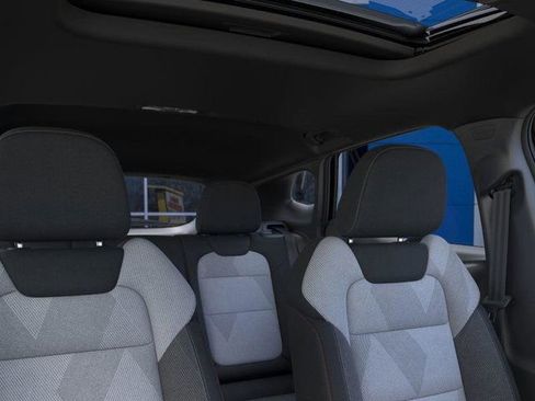New 2026 Chevrolet Trax RS w/ Sunroof Package image 24