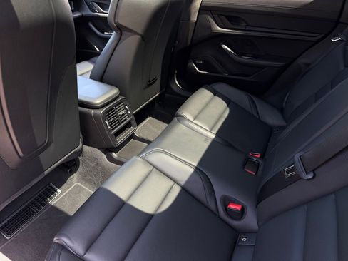 Certified 2022 Porsche Taycan GTS AWD/4WD image 30
