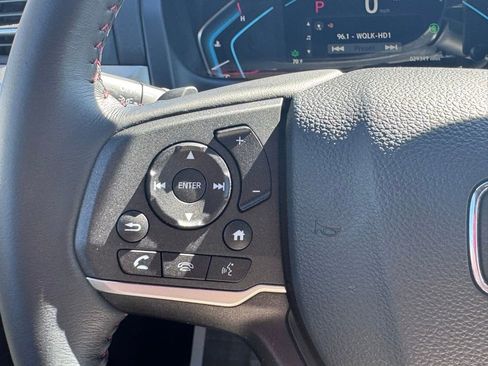 Used 2024 Honda Odyssey Sport image 21