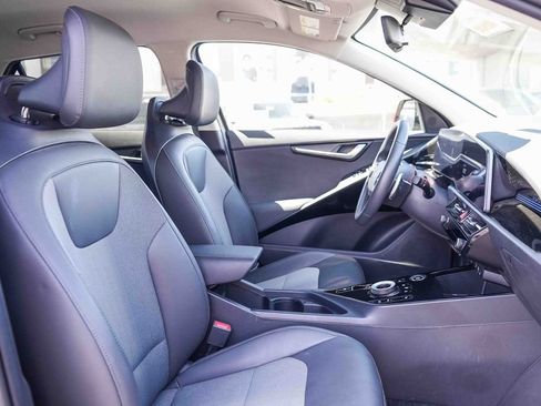 Used 2024 Kia Niro Wind FWD image 18