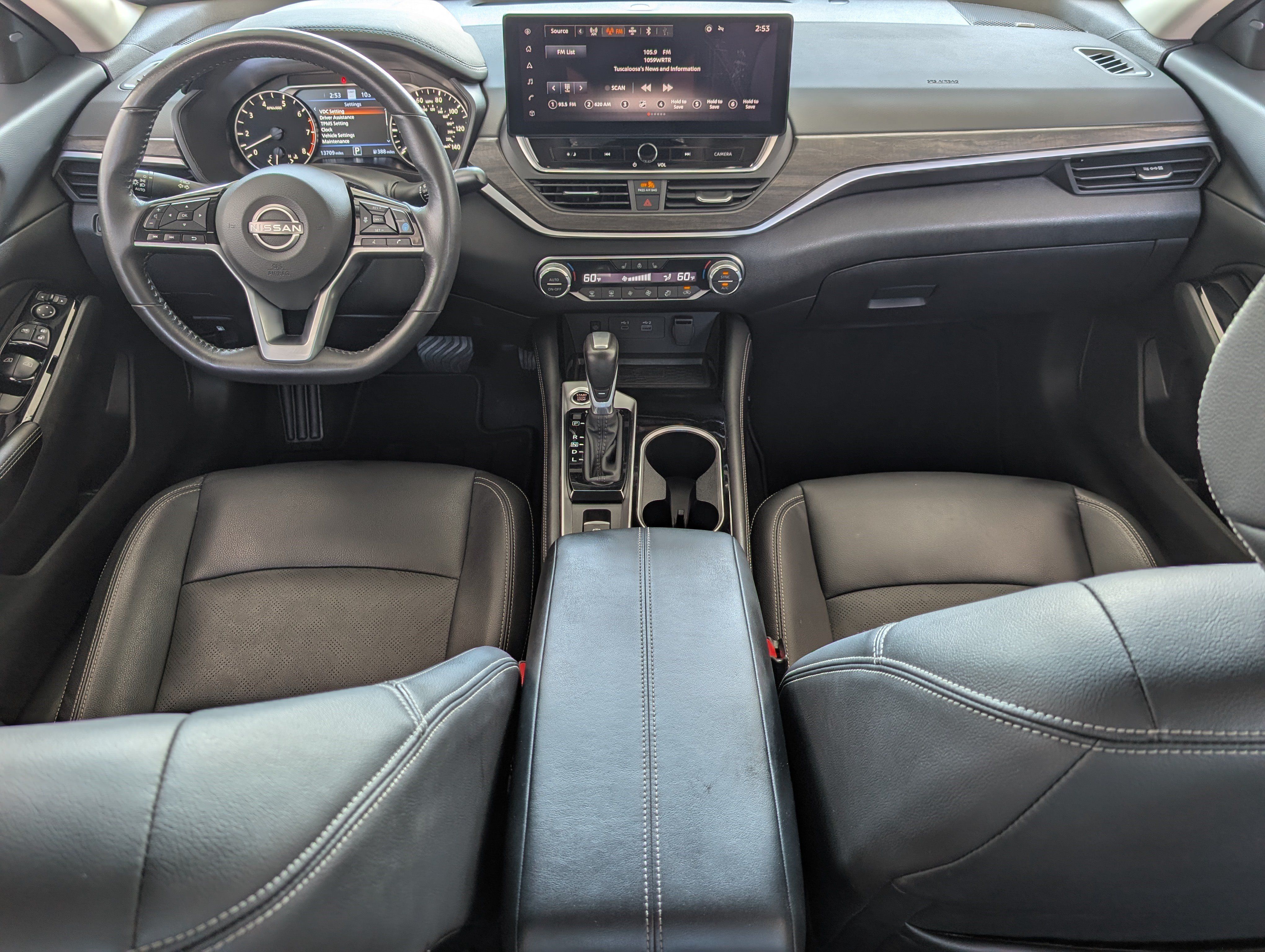 Used 2025 Nissan Altima 2.5 SL FWD image 23