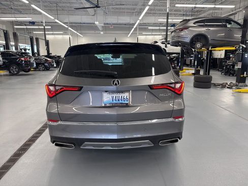 Used 2026 Acura MDX w/ Technology Package image 4