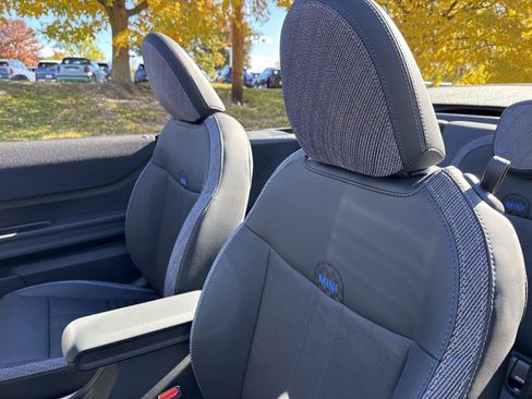 Certified 2026 MINI Cooper S FWD image 21