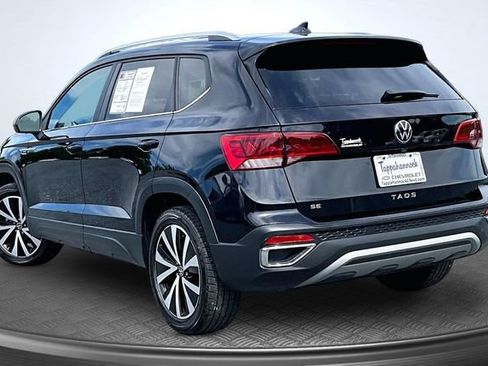 Used 2024 Volkswagen Taos SE FWD image 4