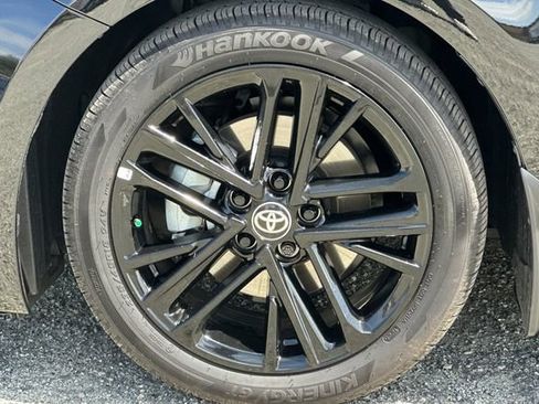 Used 2025 Toyota Camry SE FWD image 33