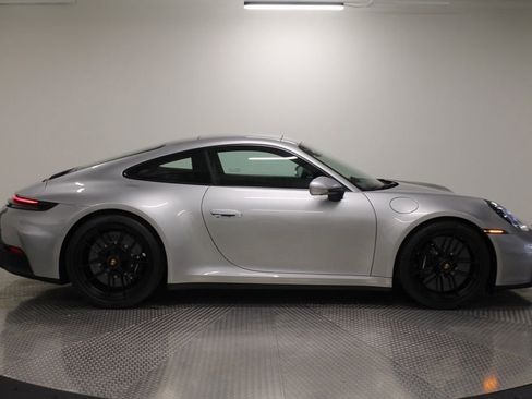 Certified 2026 Porsche 911 Carrera GTS RWD image 8