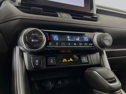 Certified 2024 Toyota RAV4 SE image 17