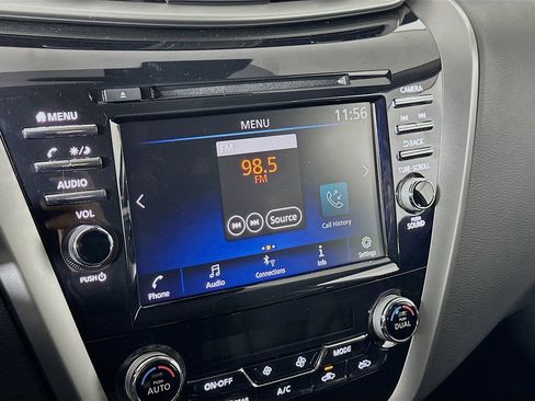 Used 2024 Nissan Murano SV image 19