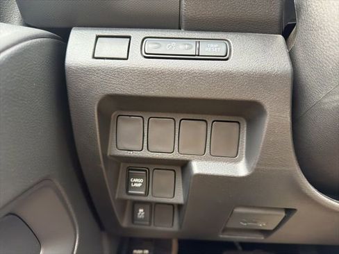 Used 2023 Nissan Frontier S image 18