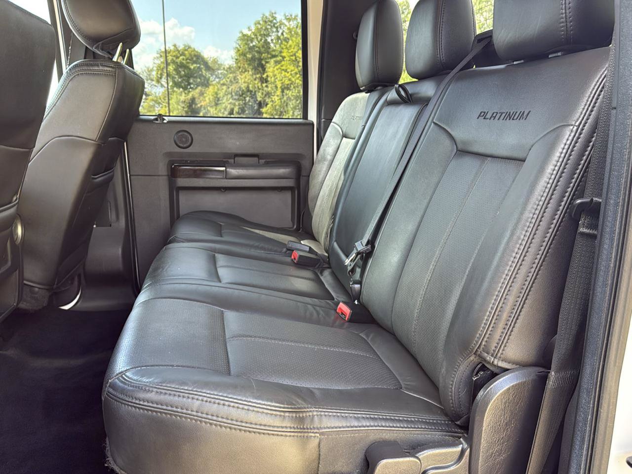 Used 2015 Ford F250 Platinum w/ Platinum Package AWD/4WD image 30