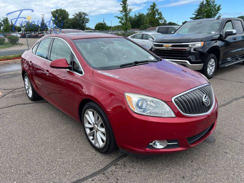 Used 2012 Buick Verano Leather FWD image 4