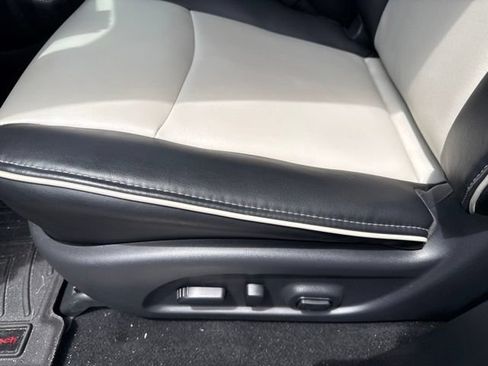Used 2020 INFINITI QX60 Signature Edition w/ Cargo Package Essential AWD/4WD image 32