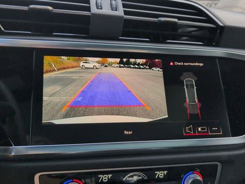 New 2025 Audi Q3 2.0T Premium image 5