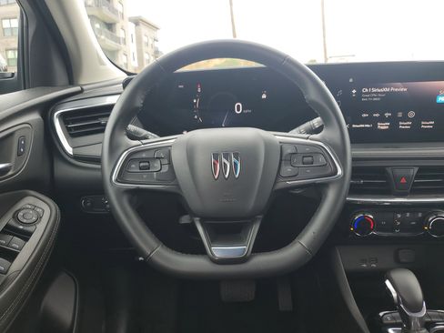 Used 2024 Buick Encore GX Sport Touring image 13
