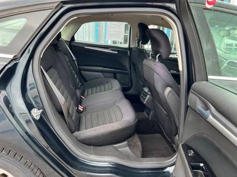 Used 2014 Ford Fusion SE image 13