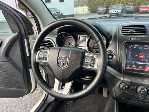 Used 2017 Dodge Journey Crossroad w/ Popular Equipment Group image 29