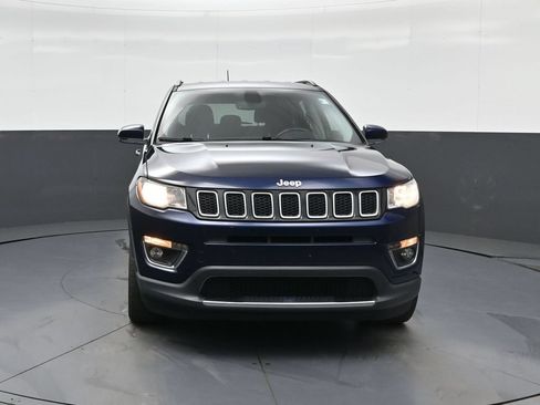 Used 2020 Jeep Compass Limited AWD/4WD image 2