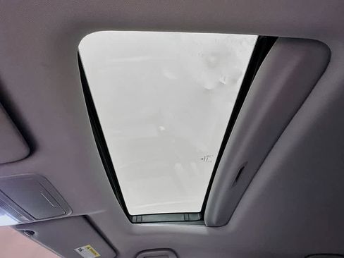 Used 2021 Honda Pilot Special Edition image 31